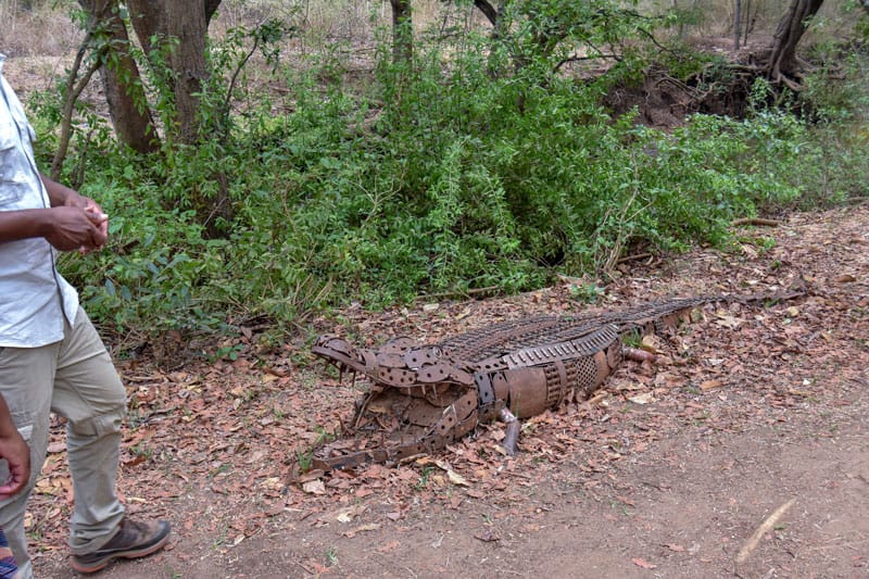 crocodile-sculpture-along-the-bank-of-Lingadzi-river.jpg